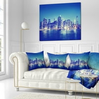 Designart New York City Night Panorama - Bacaj jastuk - 18x18